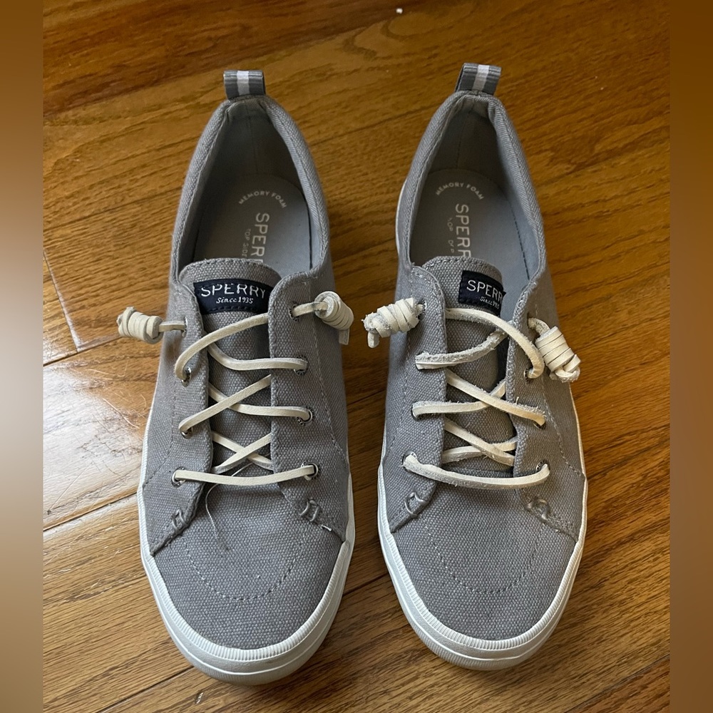 Sperry top sliders